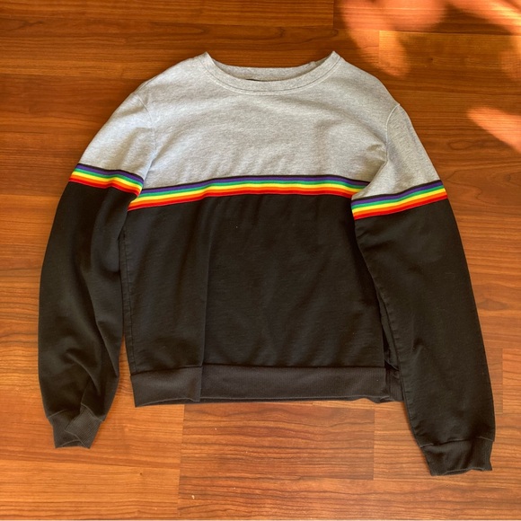 Rainbow Sweater - Picture 2 of 2